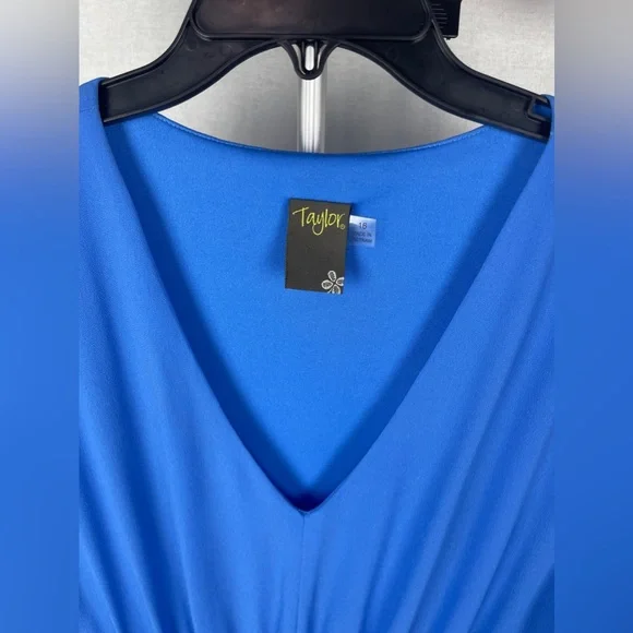 TAYLOR Blue Stretch Smocked Tiered-Hem Dress Size 16 NWT - Picture 7 of 11